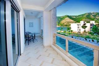 Апартаменты Apartment Dobrota View Доброта Апартаменты с 2 спальнями-26